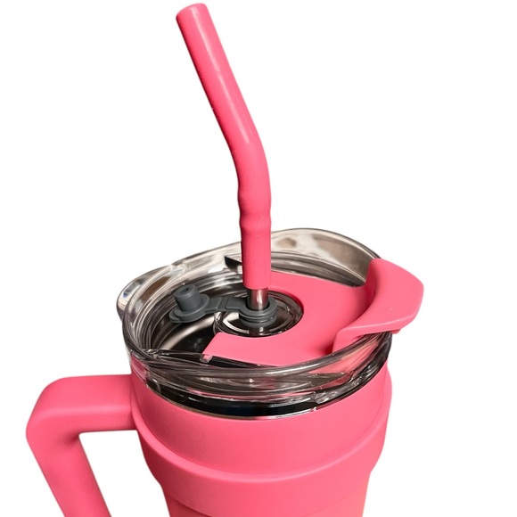 Hydraflow Pink Hot/Cold Beverage Cup With Straw - Picture 8 of 9
